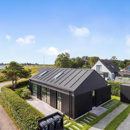 30099-malling-hyldevaenget-1 Holiday home *