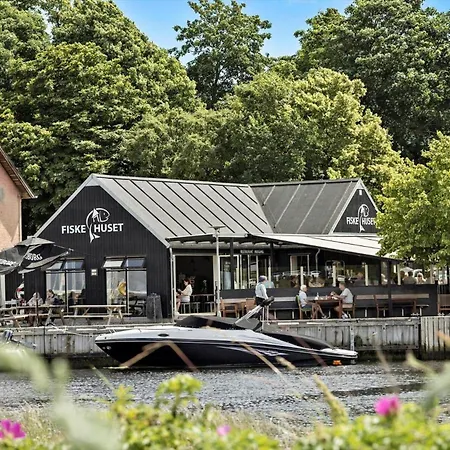30099-malling-hyldevaenget-1 Ajstrup Strand